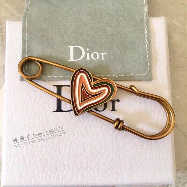 Dior飾品 迪奧經典熱銷款胸針  zgd1025